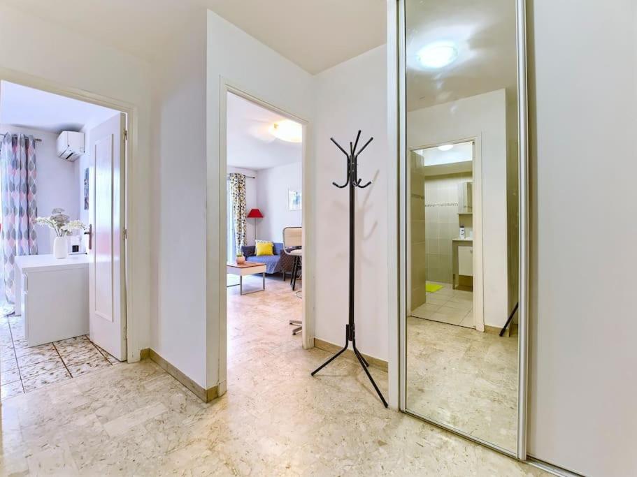 Superbe Appartement Près de la Gare-Clim-Wifi-Espace dedié au Travail - 4