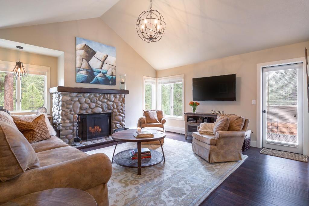 101 McCloud - Simply Elegant, Incline Village