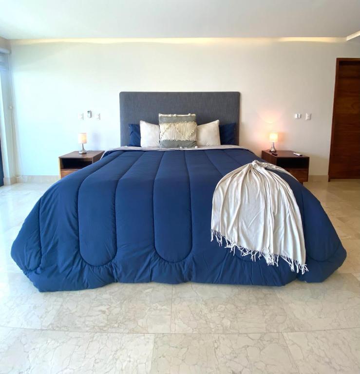 Espectacular Departamento en Club de Golf El Tigre - 3