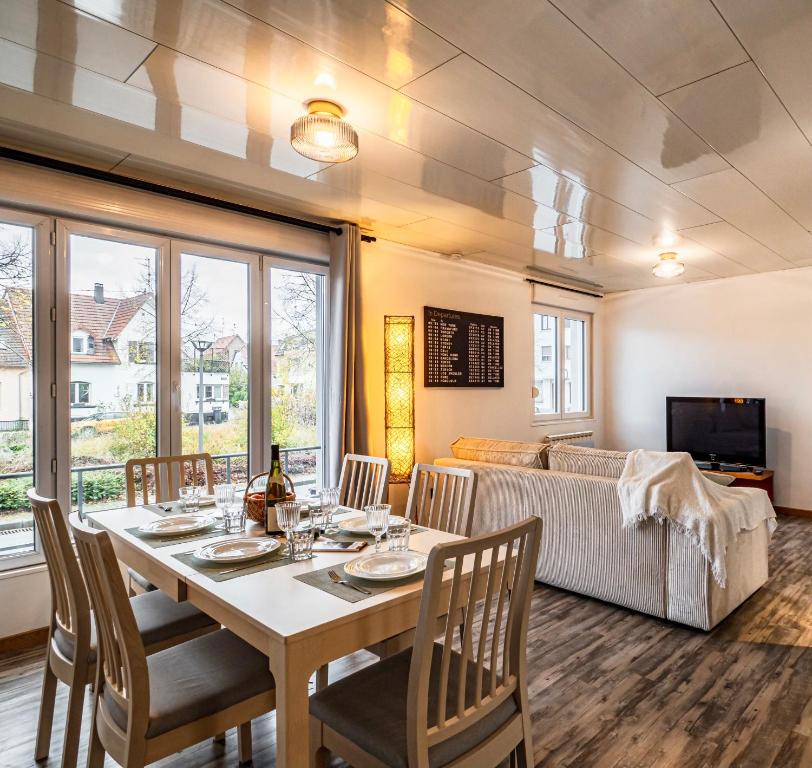 Cosy apartment on Strasbourg Tramway line and Canal - Appartement confortable sur ligne tram Strasbourg et Canal, Bischheim