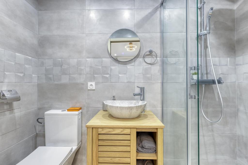 Stylish & New 1 Bdr Flat with A/C-Trendy Paris 11 - 5
