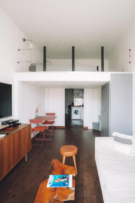 CANNES CENTRE VILLE- Bel appartement studio + Mezzanine - 5