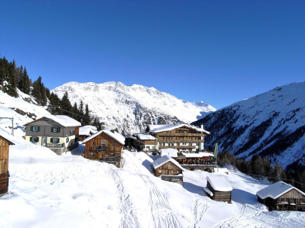 Hotel Silbertal - Almhütten - 1