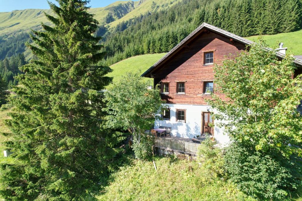 Berwang Chalets - Älpele Hof, Berwang