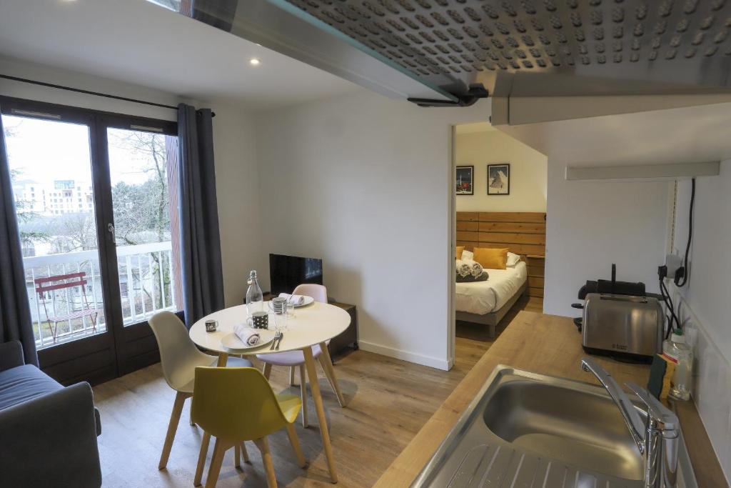 le Fier Pied à terre à Annecy - 1