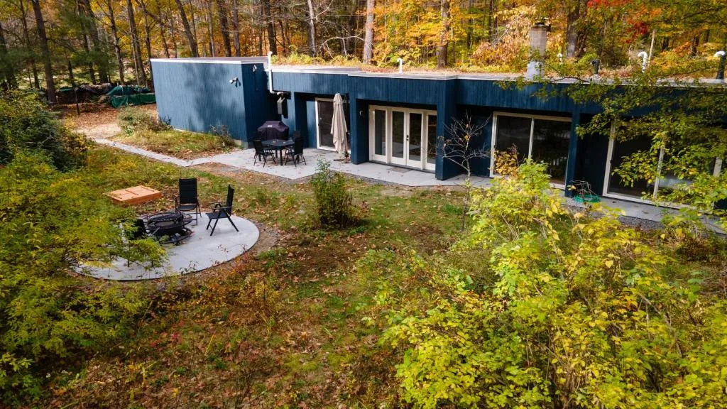 earthship forest exile，位于Temple的酒店