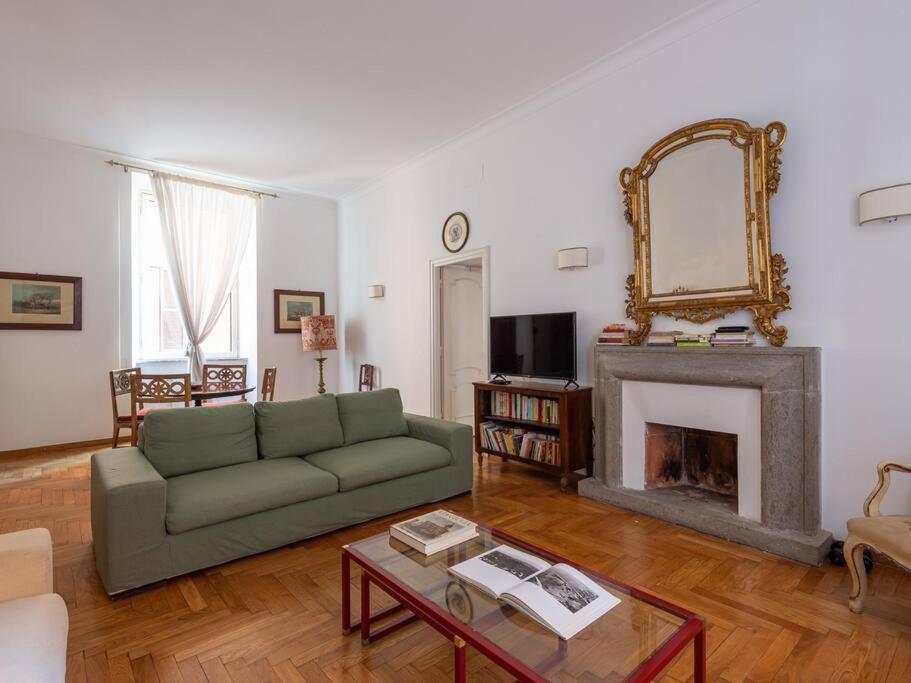 Giulia Luxury Two Bedroom Apartment - 2