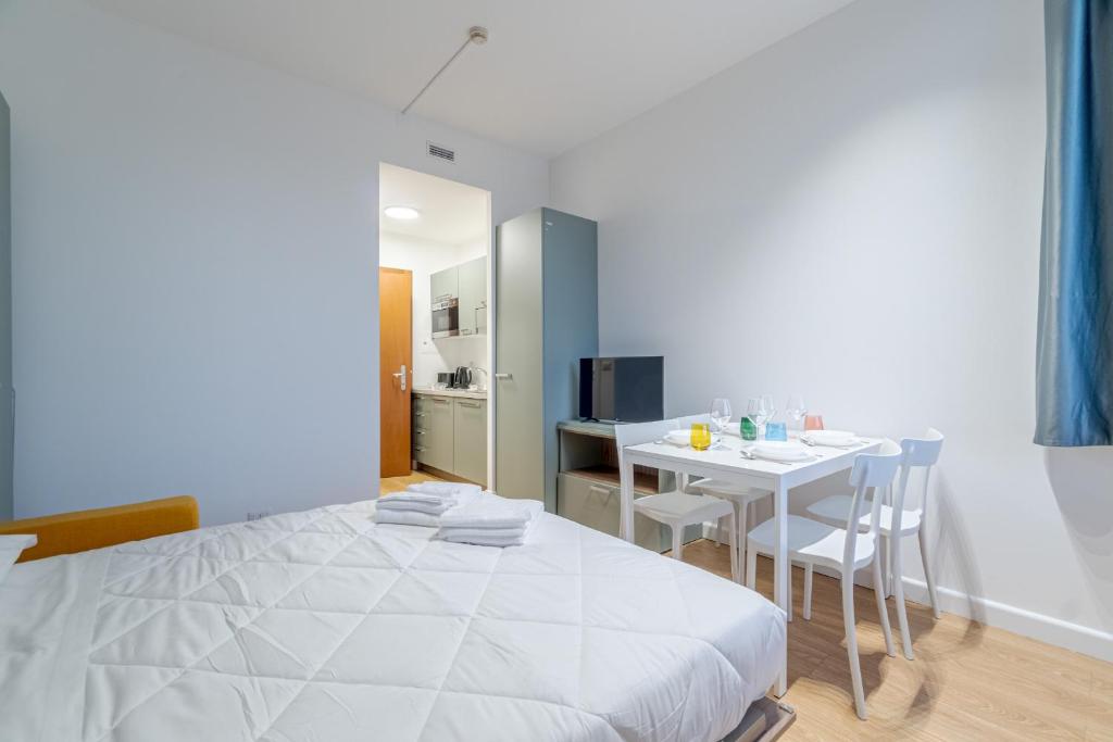 GuestHost - San Salvario & Porta Nuova Modern Mini Studio - 4