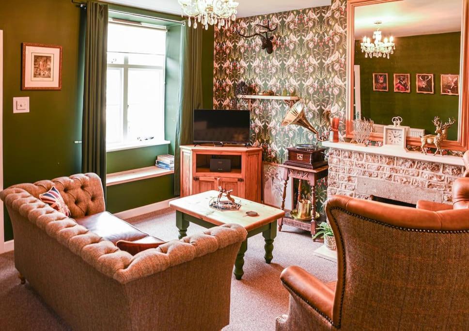 Witty Fox Cottage - 2 Bedrooms, Bruton