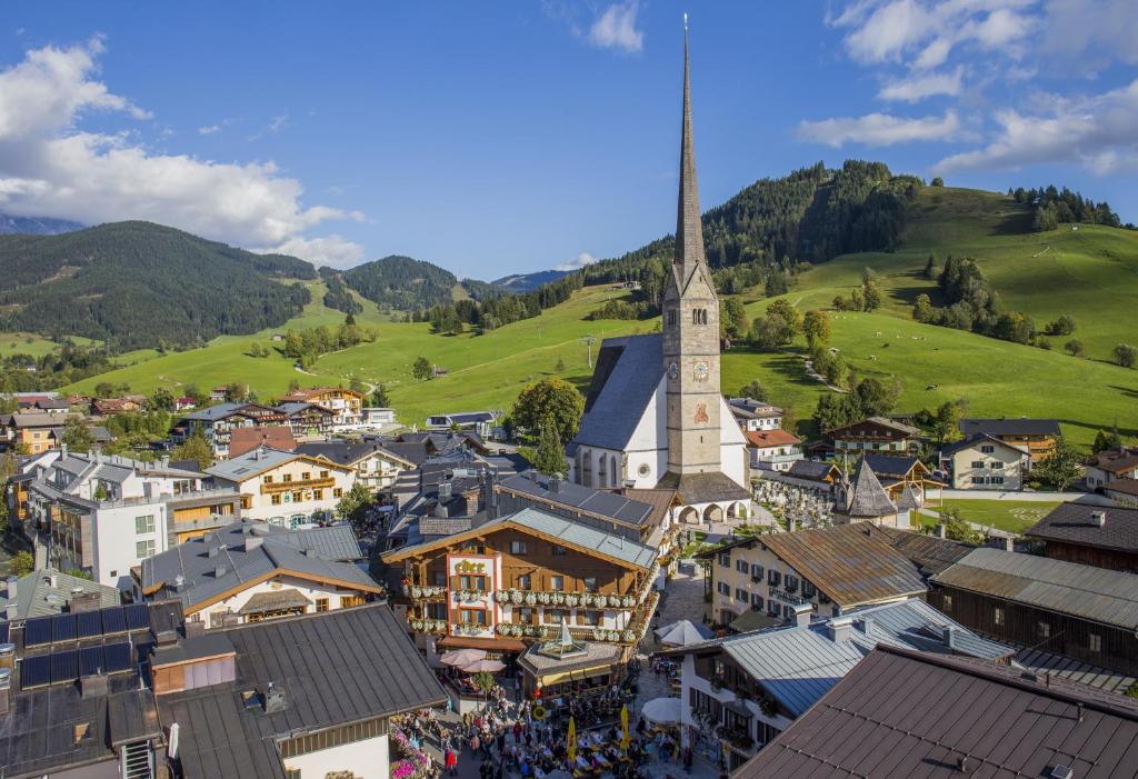 AlpenParks Hotel Maria Alm - 3