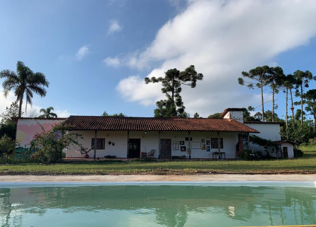 Casa de Fazenda na Ecovila Sustentar, 38km de SP