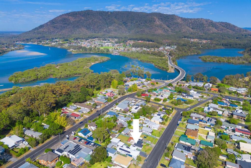 Quartzy's Place, North Haven