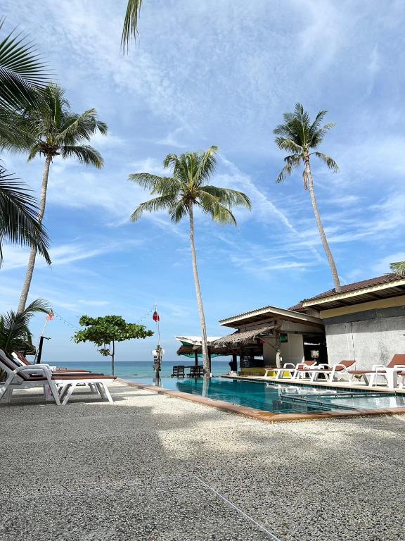 Sea Shell Beach Resort