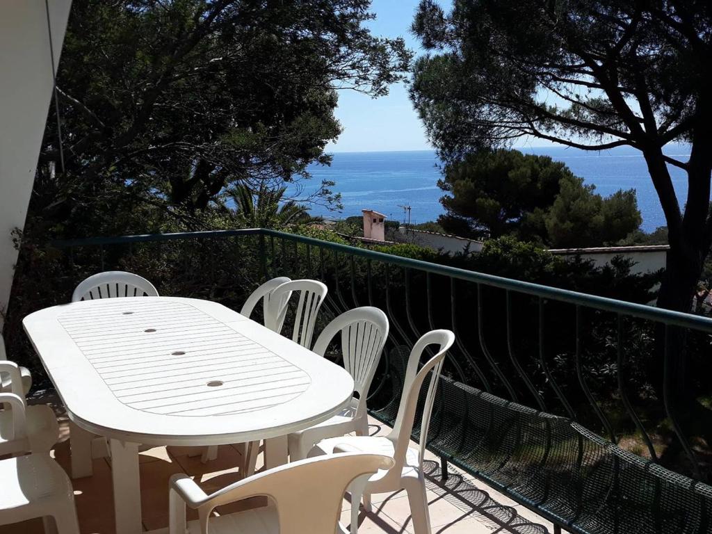 Villa familiale 8 pers, jardin, BBQ, proche mer - Les Issambres - FR-1-768-28 - 3