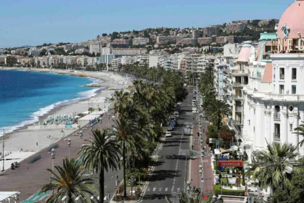 Une atypique et merveilleuse Petite maison en plein cœur de Nice, à proximité de la mer et des plages - 5