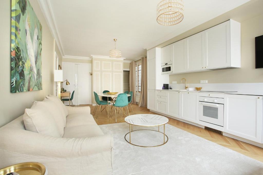 Apartment Opéra by Studio prestige - 3