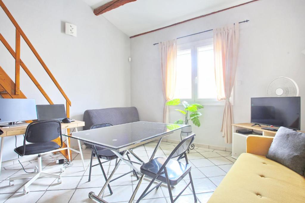 Le Refuge Mistralien - free Parking - WiFi - Cuisine - 3