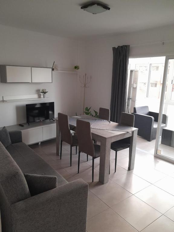 Las Terrazas WiFi Pool, Playa de las Americas