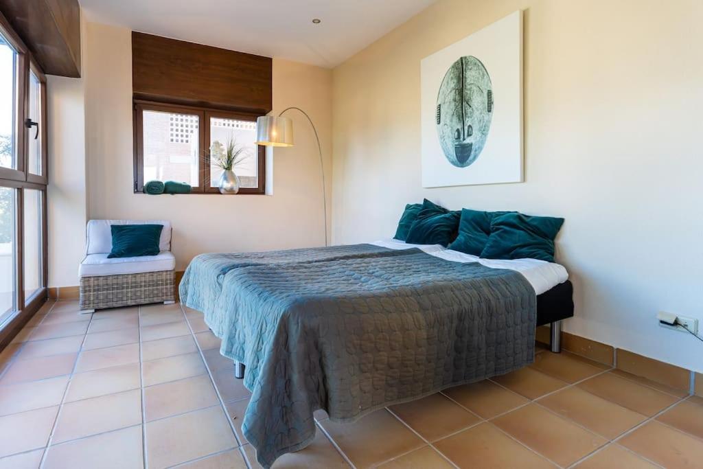 3BR Penthouse with Private Pool - 4