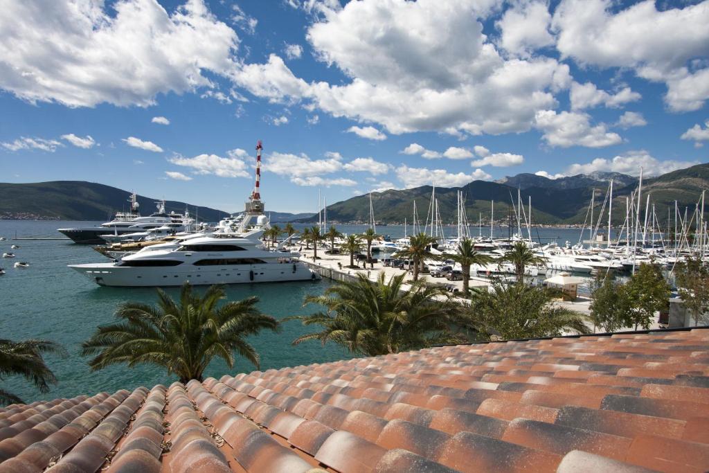 Riva Guesthouse photo