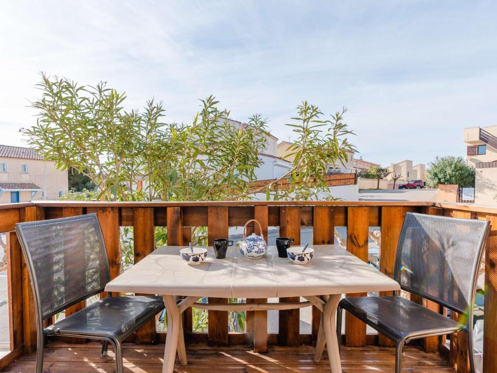 Charmant pavillon avec solarium, piscine et parking à Narbonne-Plage - FR-1-409-222 - 2