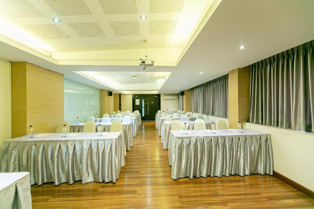 Bilik mesyuarat / dewan besar