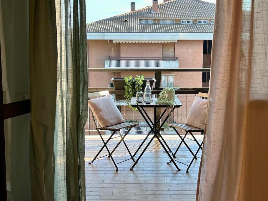 Spacious Studio Apartment with Terrace - 2