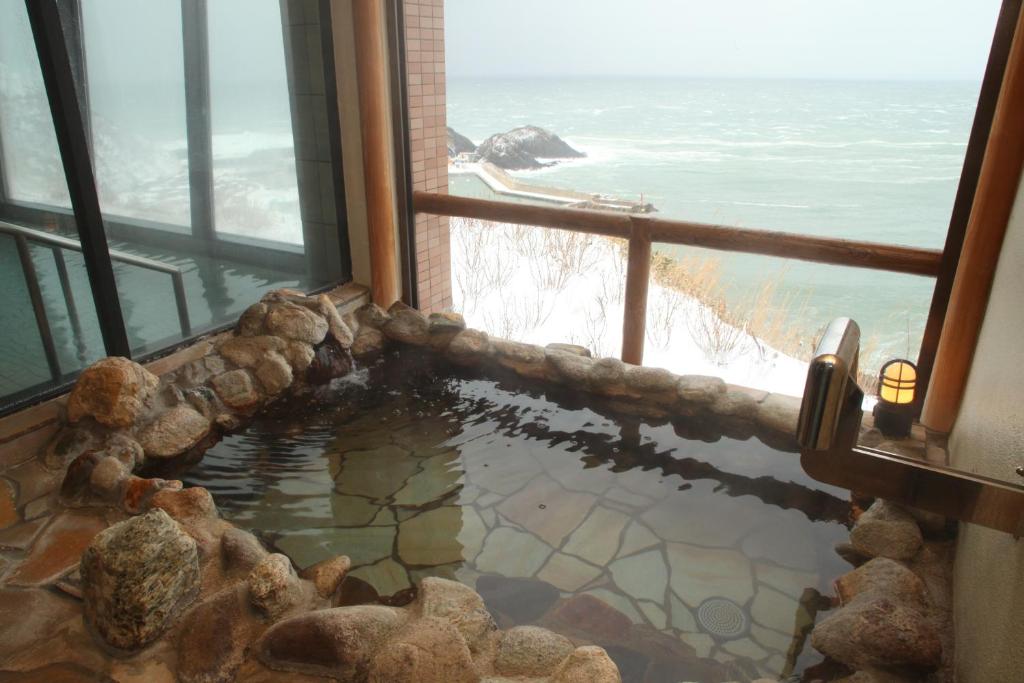 Hot spring bath, Hotel Tappi in Sotogahama