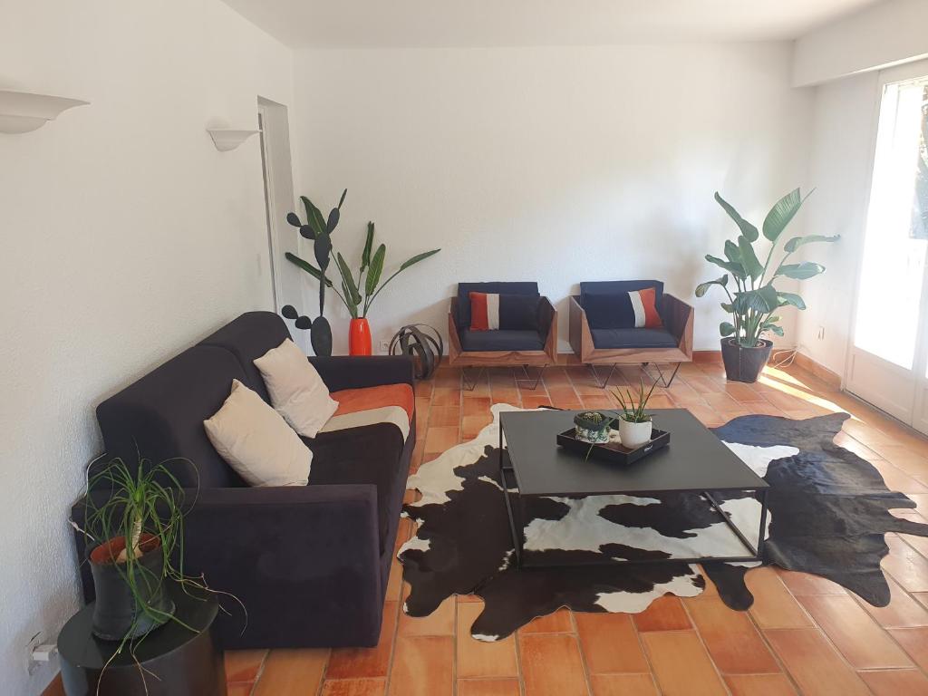 Bas de villa avec piscine Golfe-juan - 3