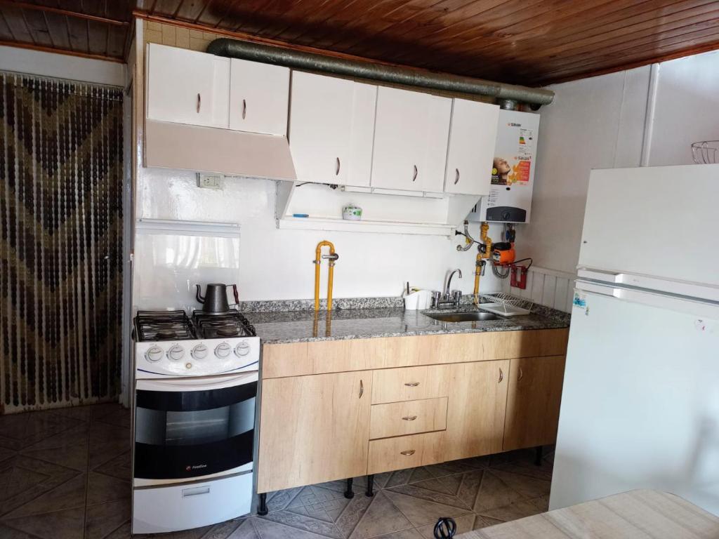 Hermosa casa de vacaciones en Mendoza - 2