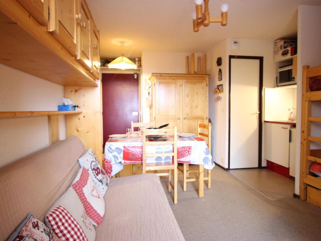 Studio cabine 24m² au pied des pistes, balcon, animaux non admis - FR-1-340-274 - 2
