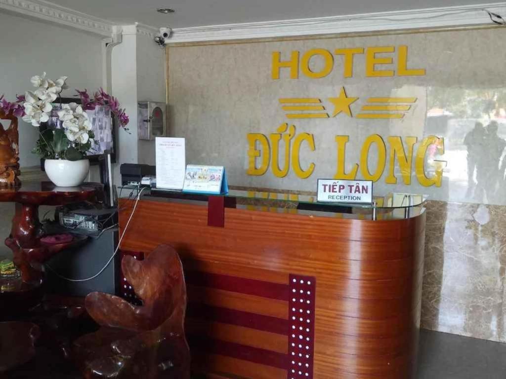 Đuc Long Hotel - 60 Cong Hoa, Q. Tan Binh - by Bay Luxury