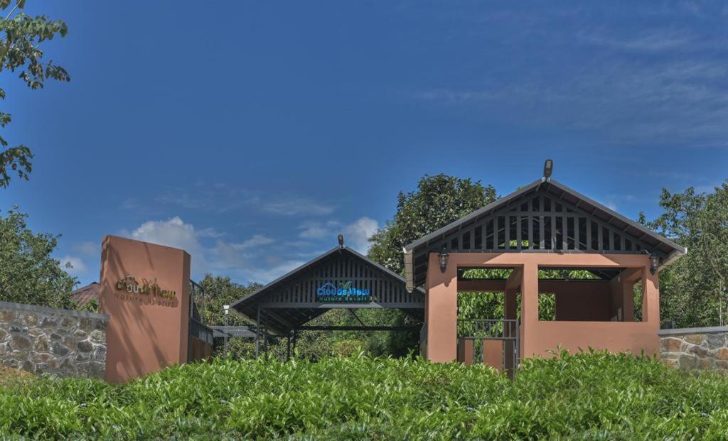Clouds View Nature Resort, Koroth