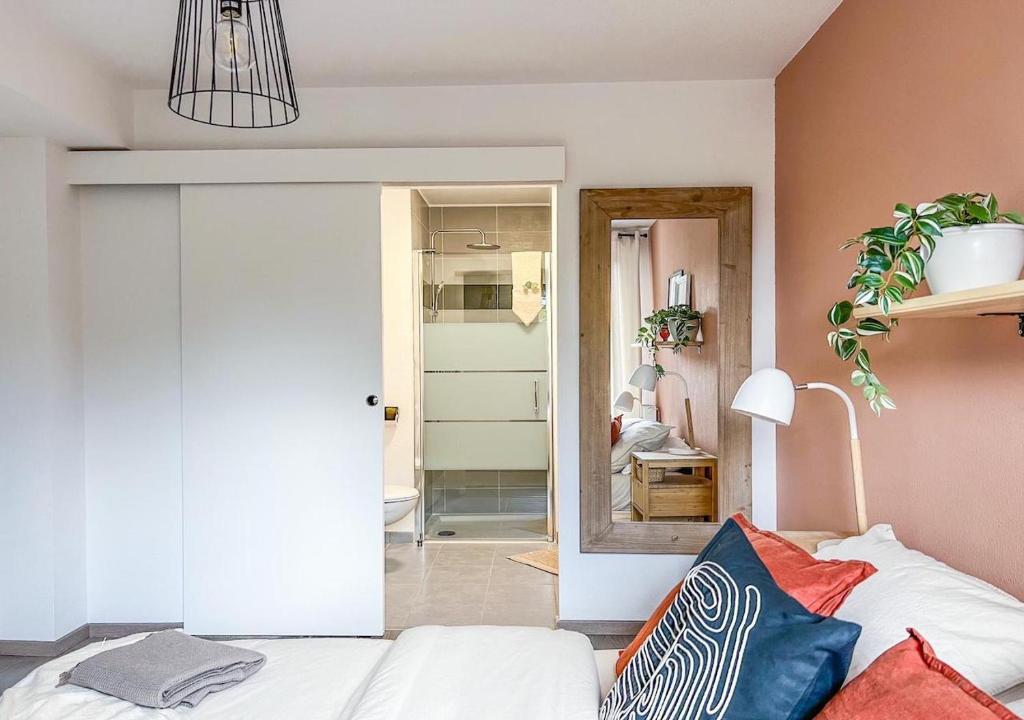 Confortable T2 pour 4 voyageurs, parking privé et terrasse - 5