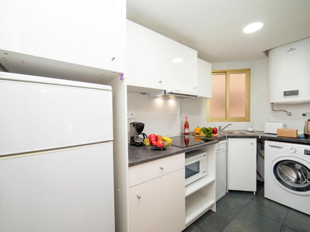 Studio Apolo VI-6 by Interhome - 4