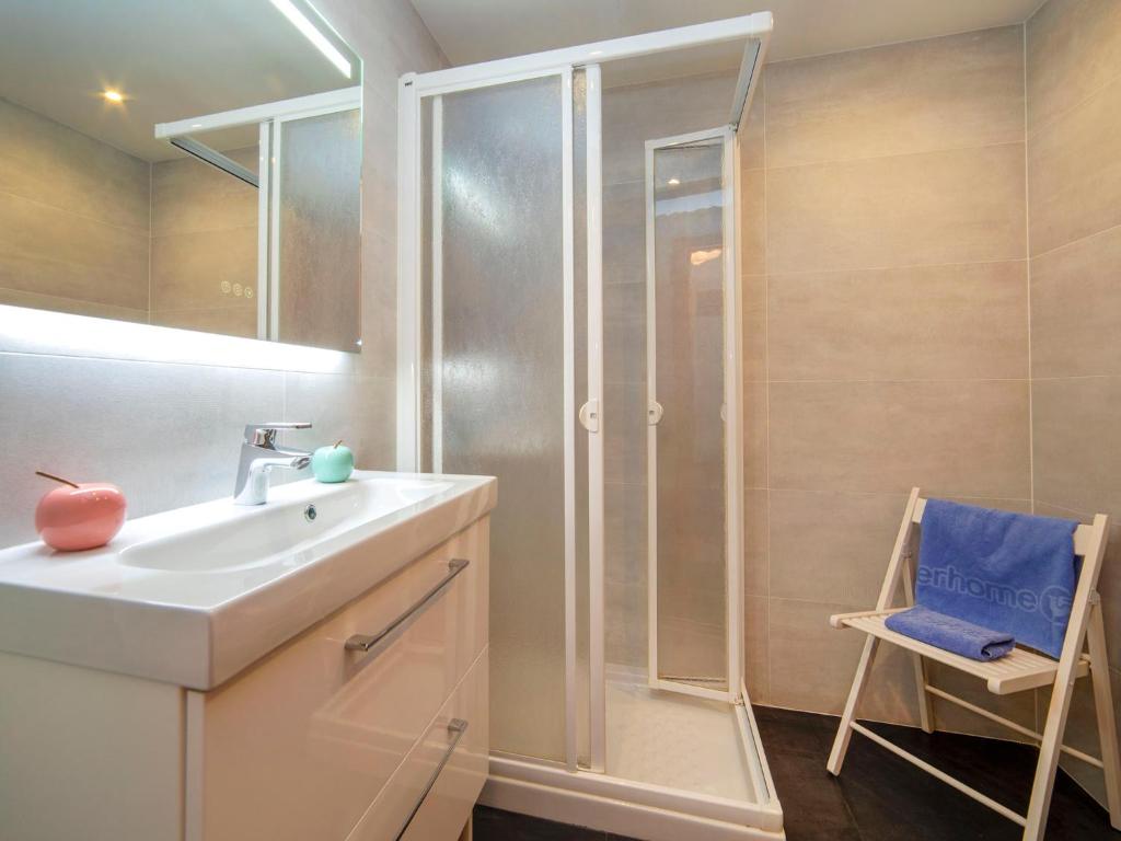 Studio Apolo VI-6 by Interhome - 5