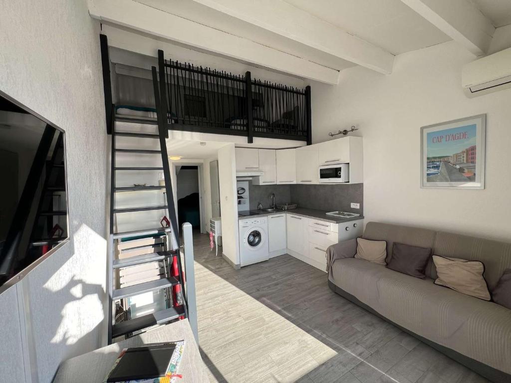 T2 avec Climatisation, Piscine, Box Privé - FR-1-702-6 - 4