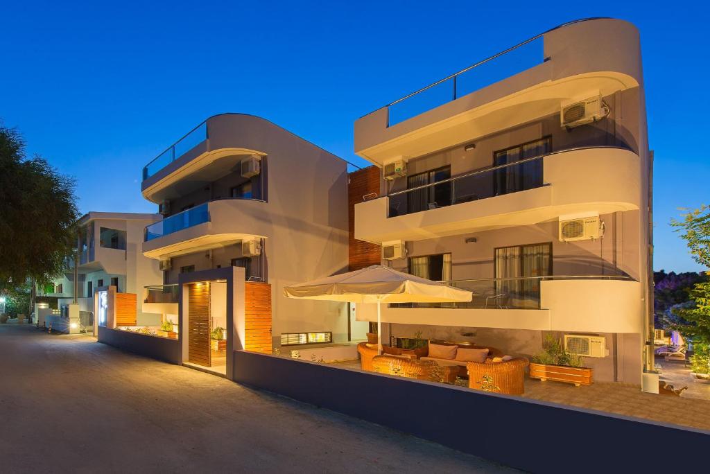 Sunny Days Hotel 外観