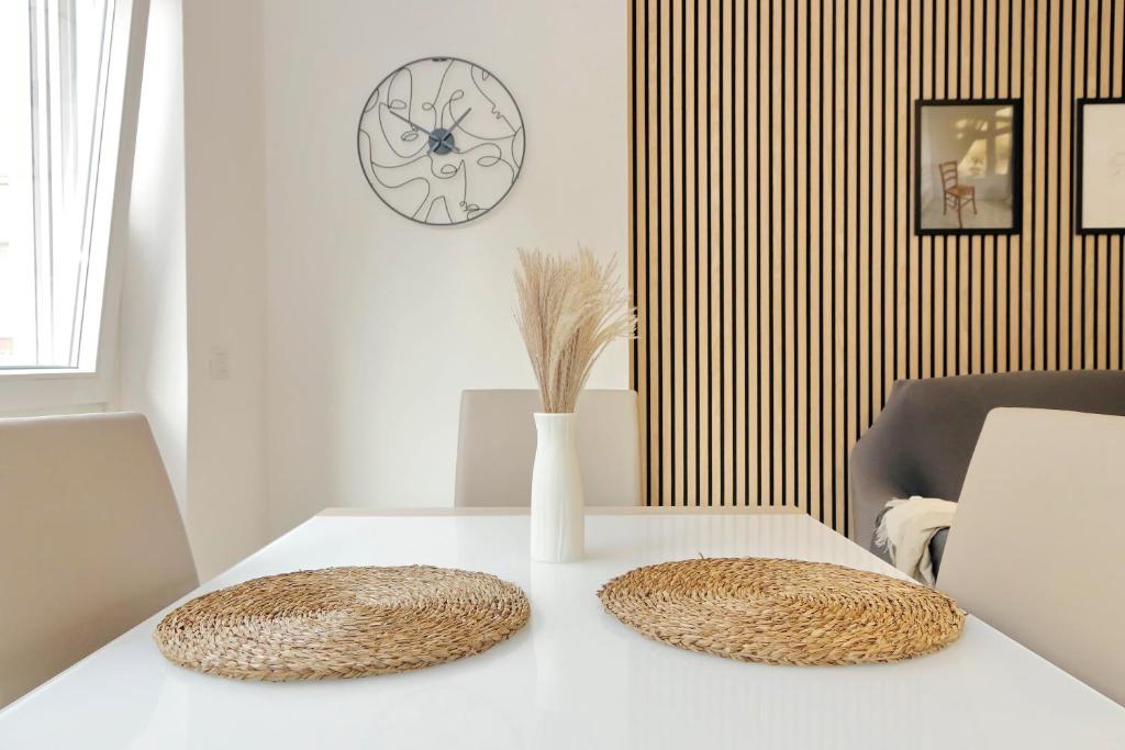 Modern Large Apartment in Rome - 2