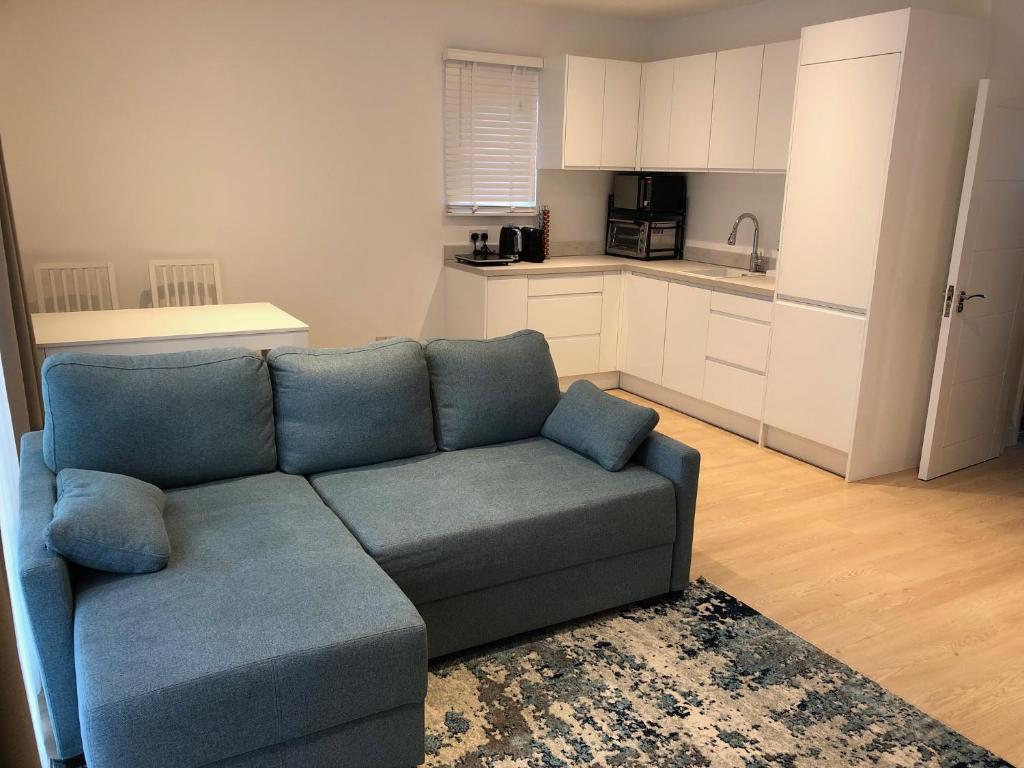 Flat 5 minutes to East Croydon Station, Croydon