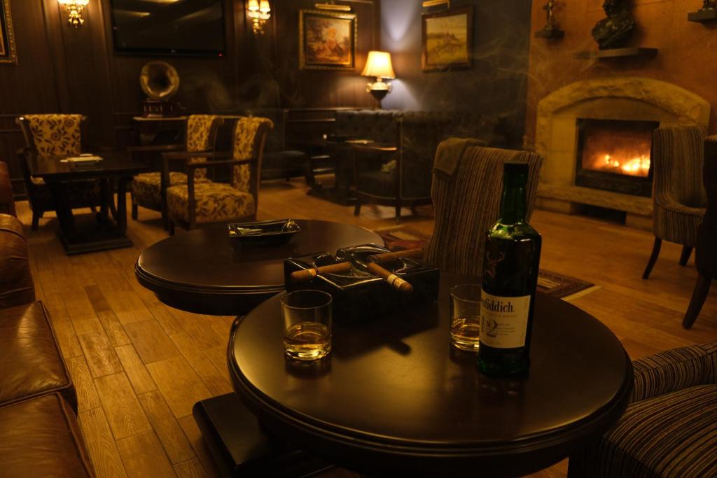 Bar/lounge