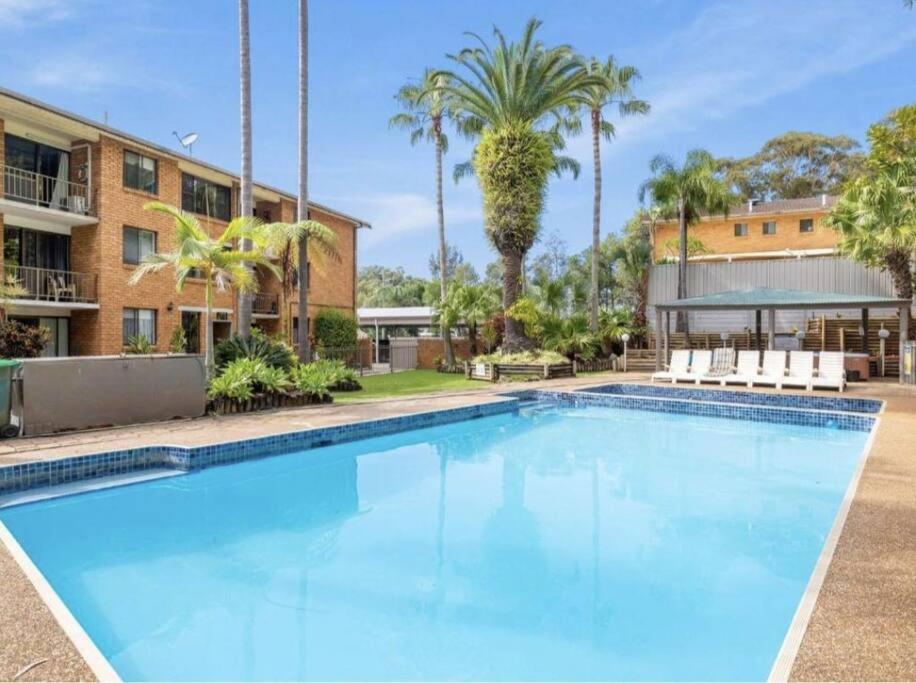 Dunes Apartment Unit 8- GROUND FLOOR WITH POOL VIEW, Coffs Harbour