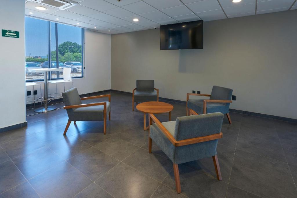 フロント・ロビー