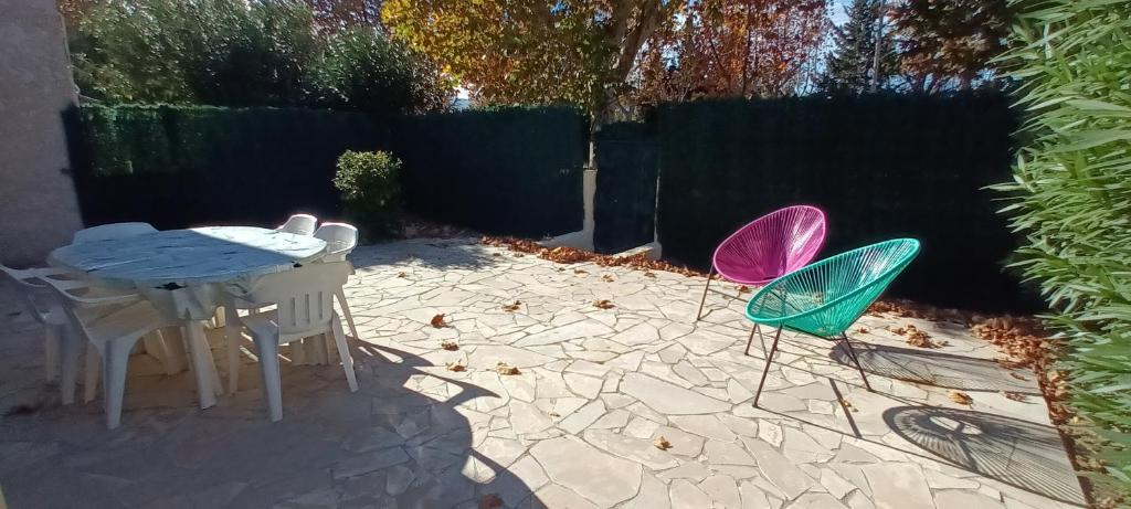 LE LAGON Maison avec immense terrasse - piscine partagée et plage à 300 m - 4