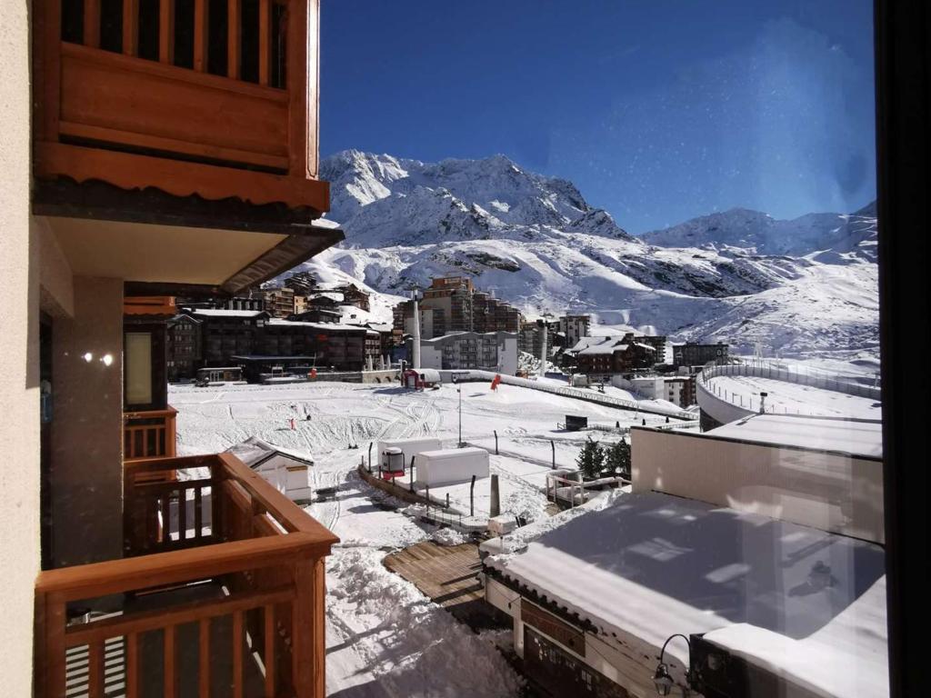 Charmant appartement rénové, cosy, pour 4 pers., exposé sud, skis aux pieds, proche commerces - FR-1-545-43 - 3