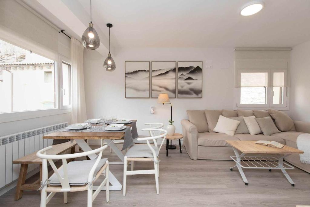 Sky Biescas II by BeValle, Biescas