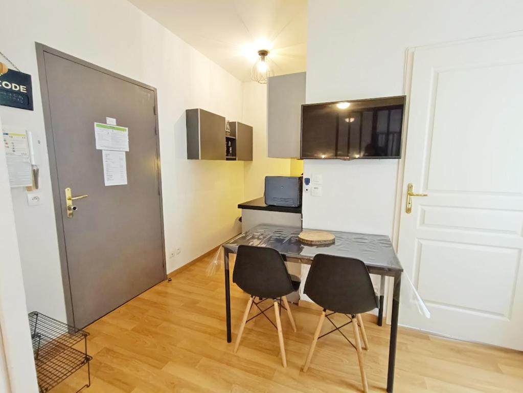 La Maladeta, T2, wifi, ascenseur, casier à skis, 4 personnes - 5