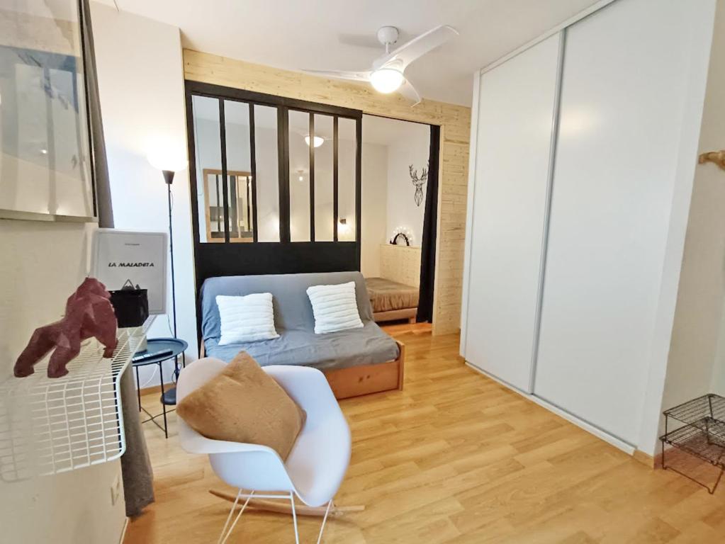 La Maladeta, T2, wifi, ascenseur, casier à skis, 4 personnes - 3