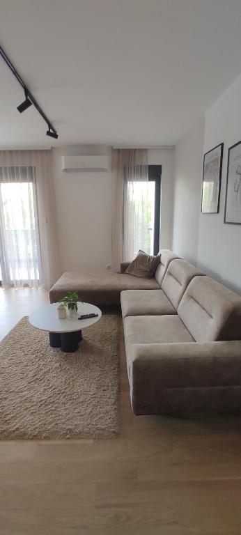 Avisi Living - 2