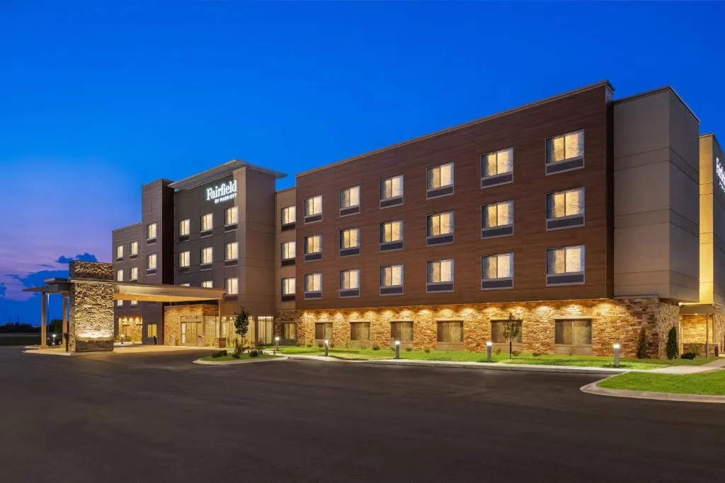 Fairfield by Marriott Inn & Suites Baraboo，位于巴拉布的酒店